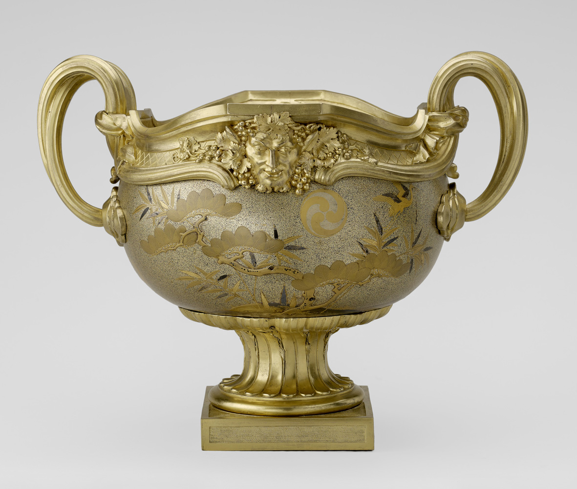 Lacquer and gilt bronze Japanese bowl, 18th century