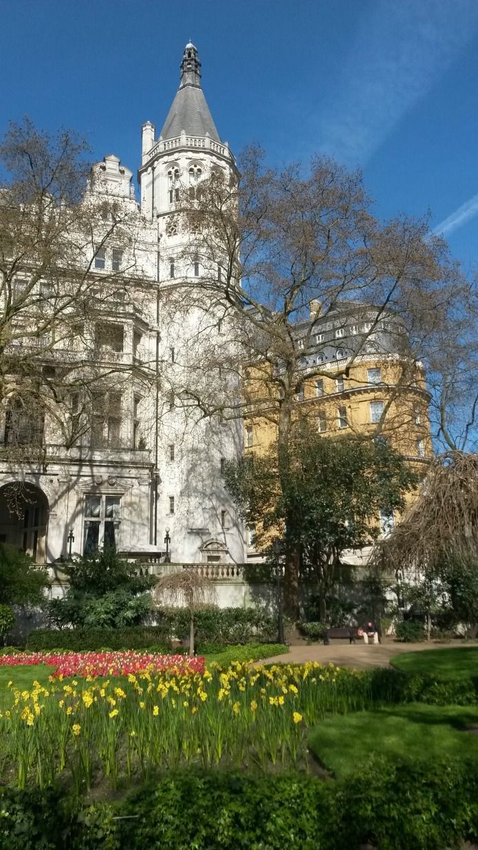Whitehall Gardens 