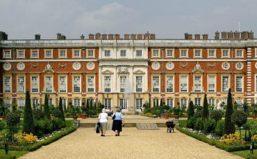 Hampton Court Palace - King William III's Privy Garden. The South Front shows off the Baroque style, designed by Christopher Wren, which replaced an earlier Tudor building erected for Henry V111.