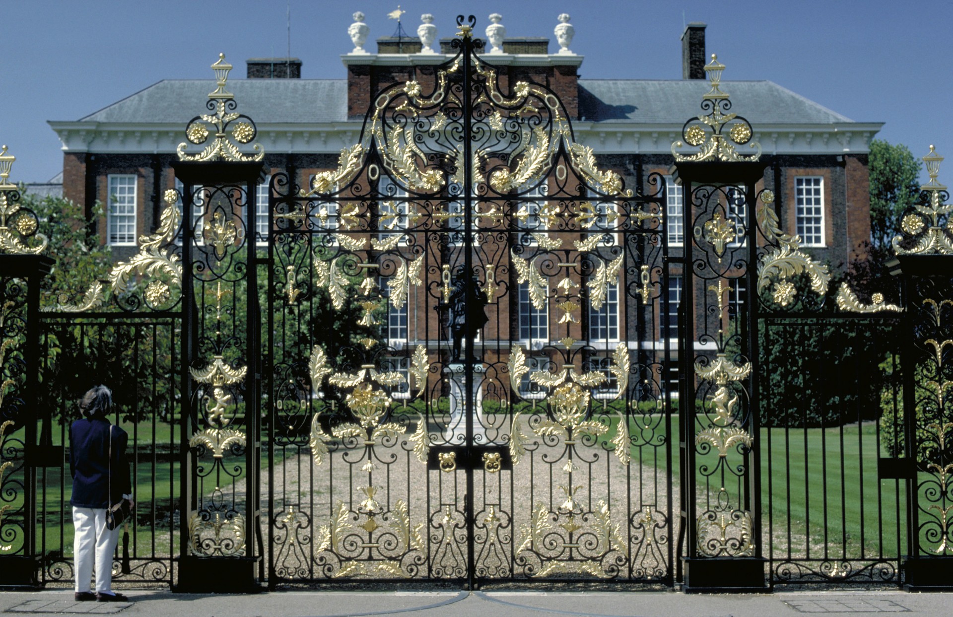 Kensington Palace - Exterior Gate.