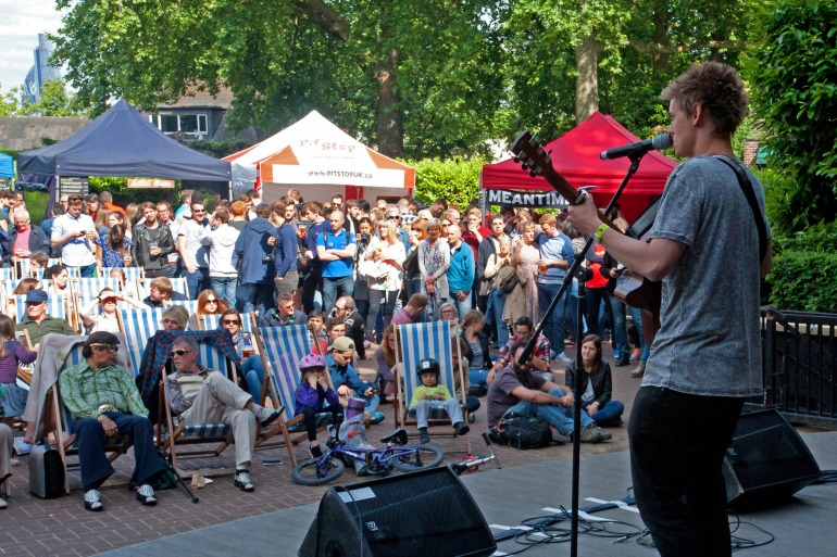 Embankment Summer Market. Photo Credit: ©Bob Marsden.