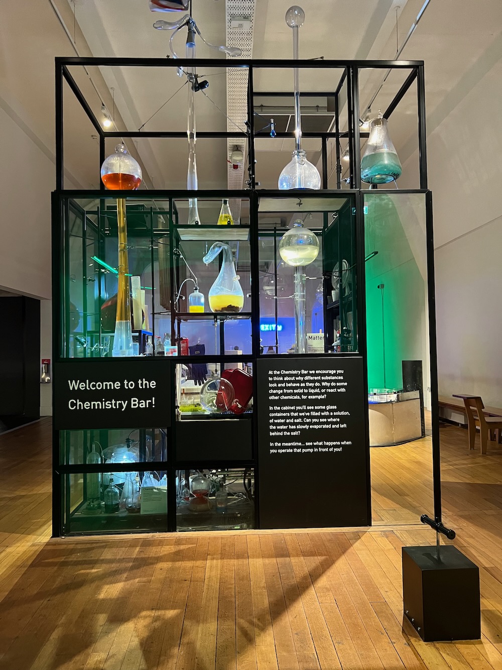 Chemistry Bar at Wonderlab The Equinor Gallery at Science Museum in London. Photo Credit: © Ursula Petula Barzey.