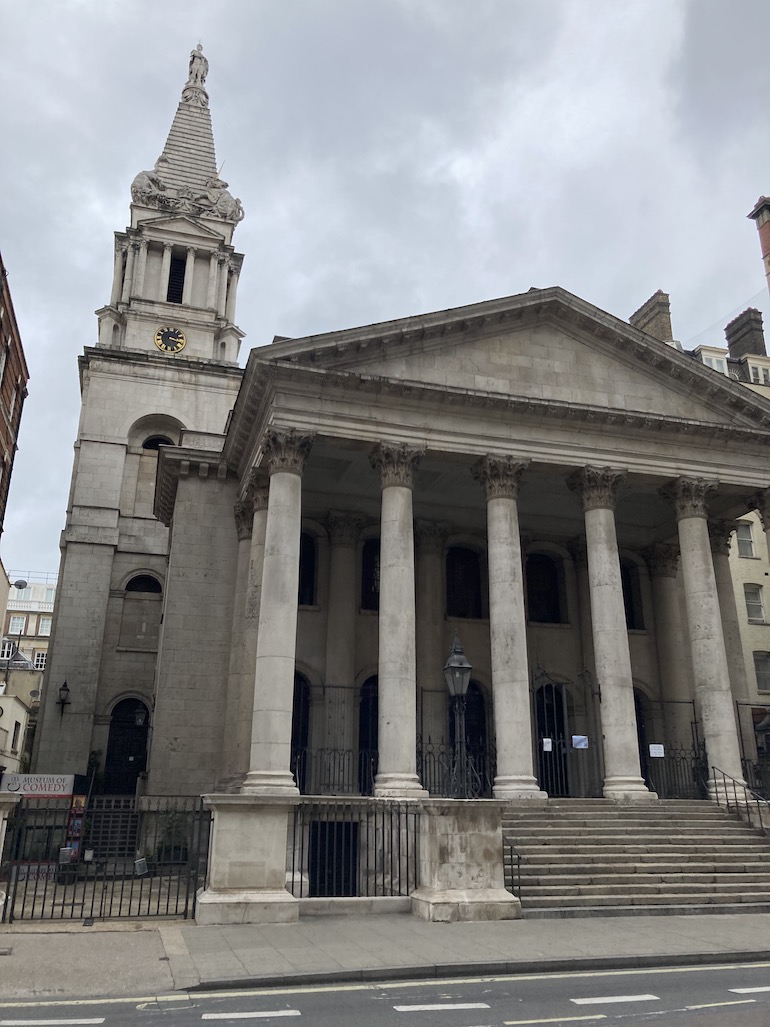 St. George's Bloomsbury near Gin Lane. Photo Credit: © Alfie Talman