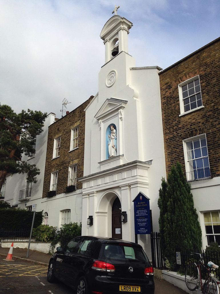 St. Mary's Hampstead, London. Photo Credit: © Gareth E. Kegg via Wikimedia Commons.