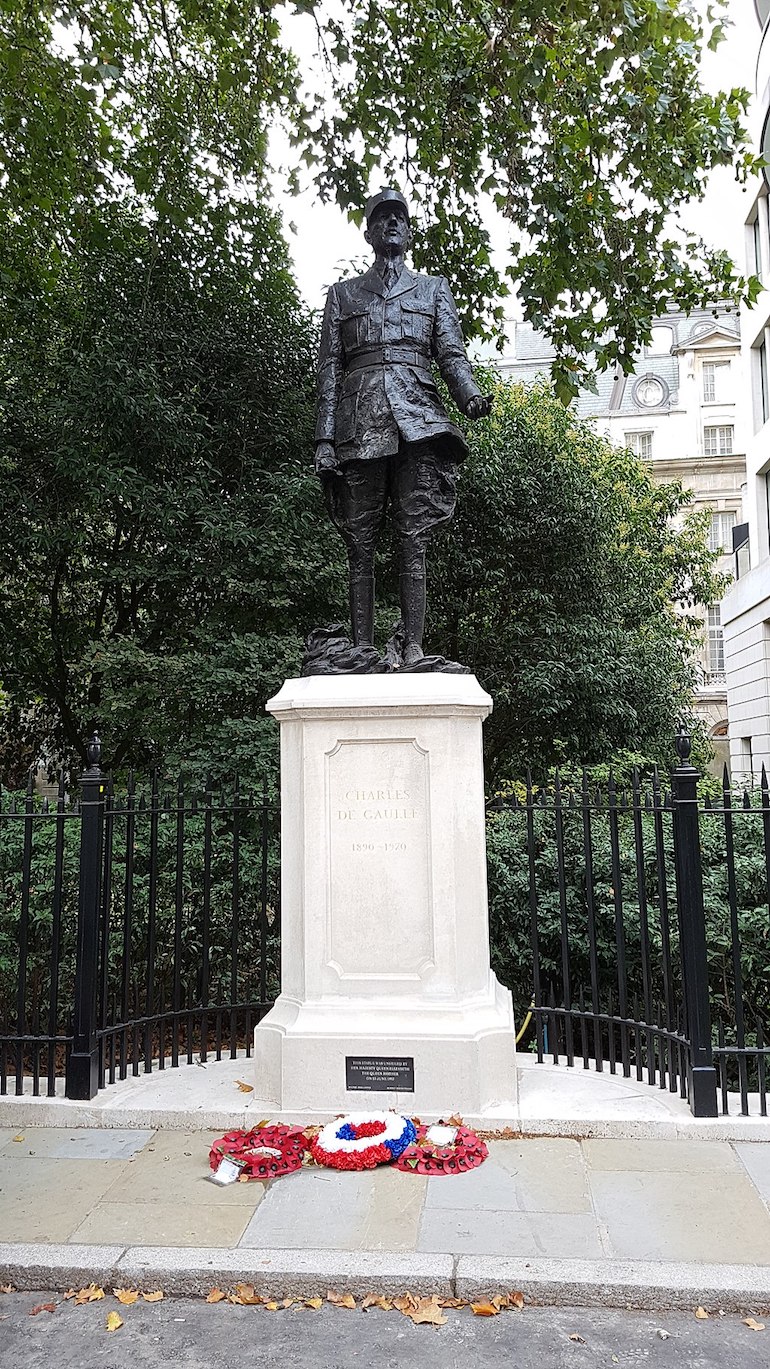 Statue of Charles de Gaulle in London. Photo Credit: © Giogo via Wikimedia Commons. 