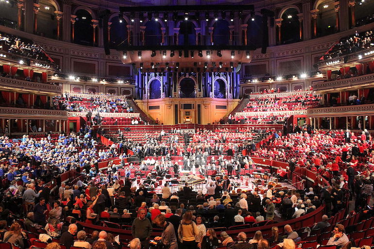 A promenade concert in the Royal Albert Hall, 2004. Photo Credit: © MykReeve via Wikimedia Commons.