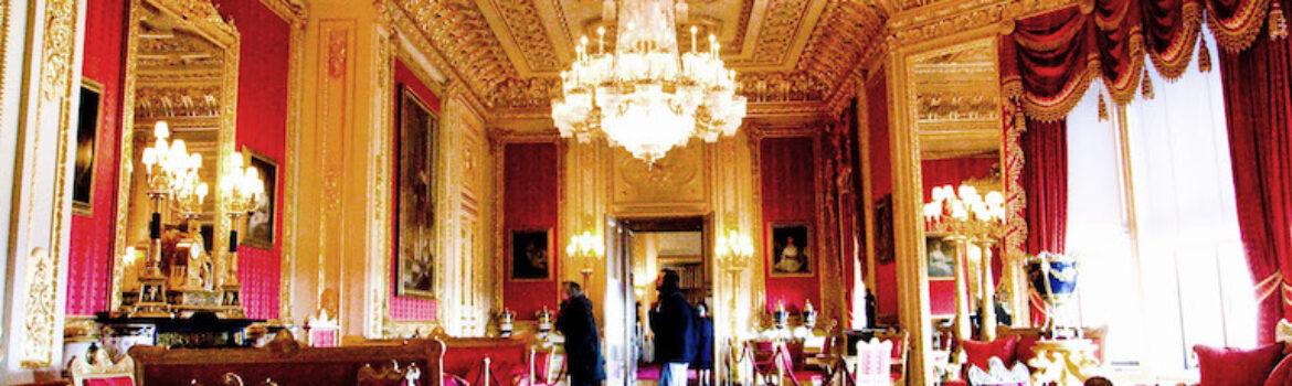 Crimson Drawing Room at Windsor Castle.  Photo Credit: © Empirically Grounded via Wikimedia Commons.