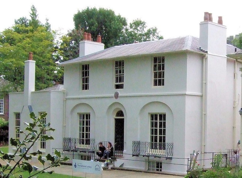 House in Hampstead occupied by poet John Keats and now a museum. Photo Credit: © Cj1340 via Wikimedia Commons.