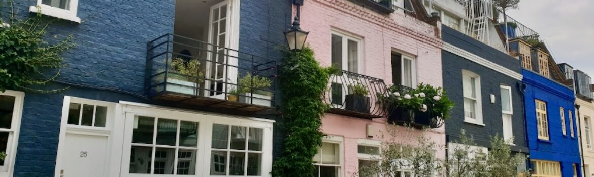 Mews Houses in Notting Hill area in London. Photo Credit: © Ursula Petula Barzey.