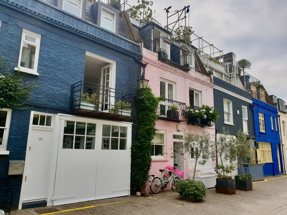 Mews Houses in Notting Hill area in London. Photo Credit: © Ursula Petula Barzey.