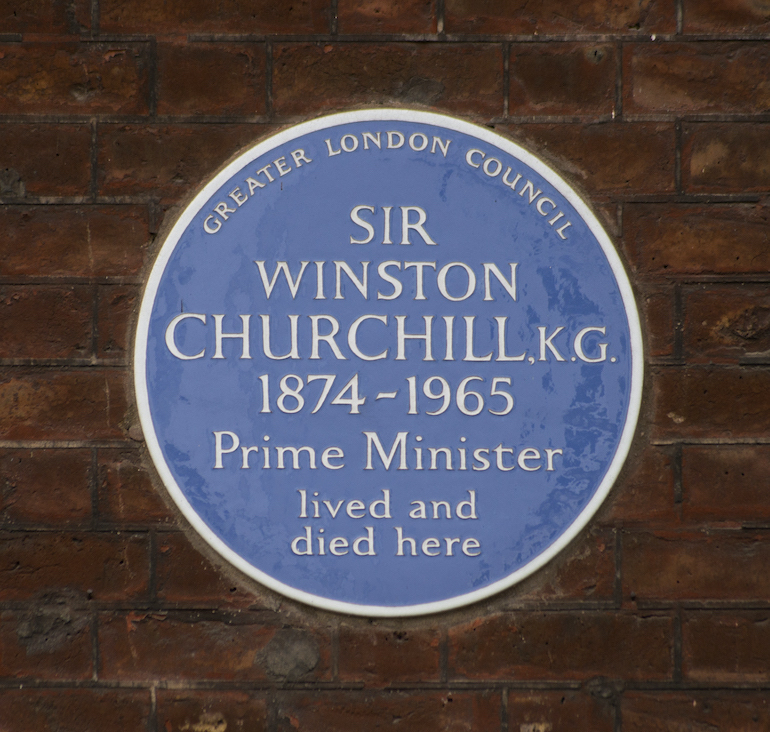 Winston Churchill blue plaque at 28 Hyde Park Gate, London. Photo Credit: © English Heritage. 
