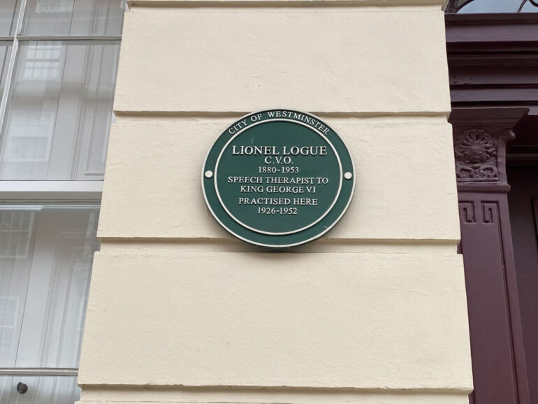 Lionel Logue Green Plaque, 146 Harley Street, London. Photo Credit: © Sarah Wood. 