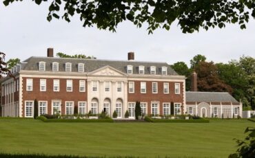 Winfield House in London. Photo Credit: © Public Domain via Wikimedia Commons.