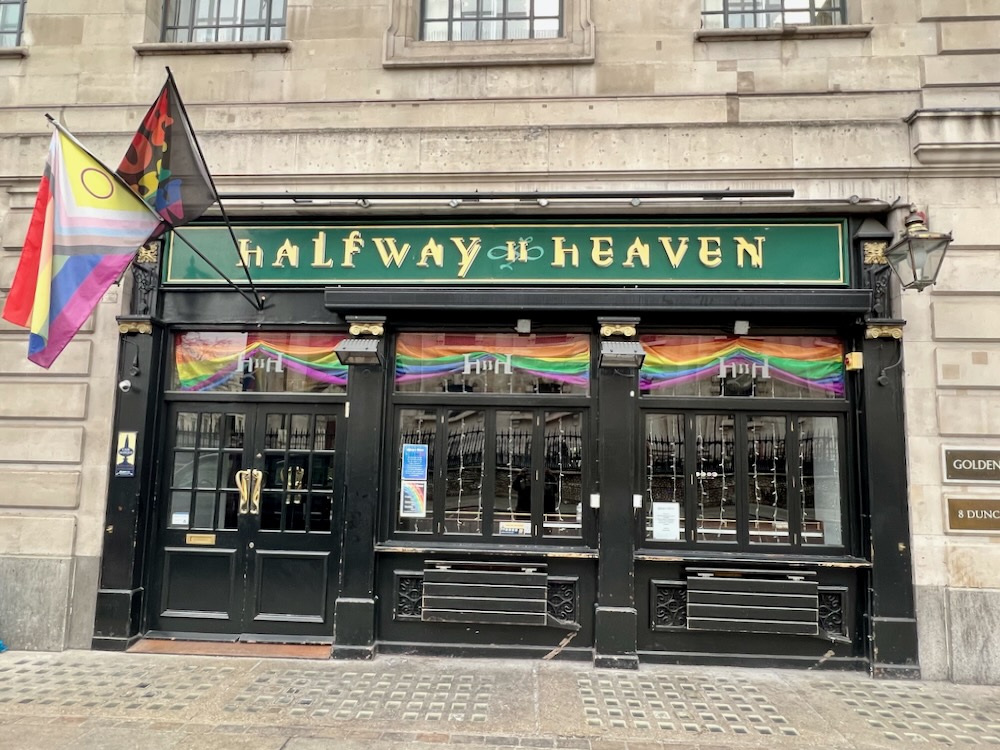 Halfway to Heaven pub in London. Photo Credit: © Ursula Petula Barzey.
